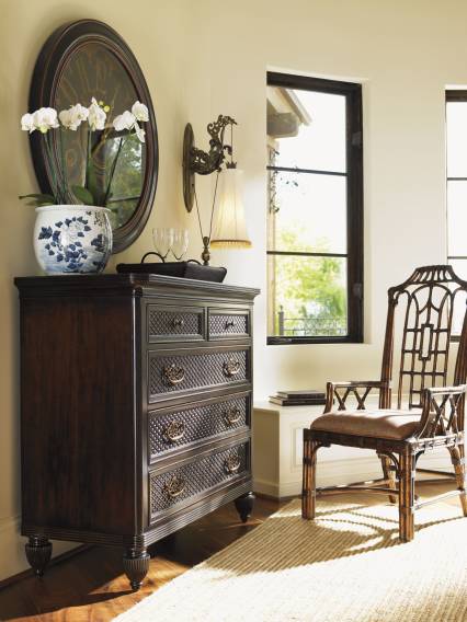 Bottega Dressing Chest