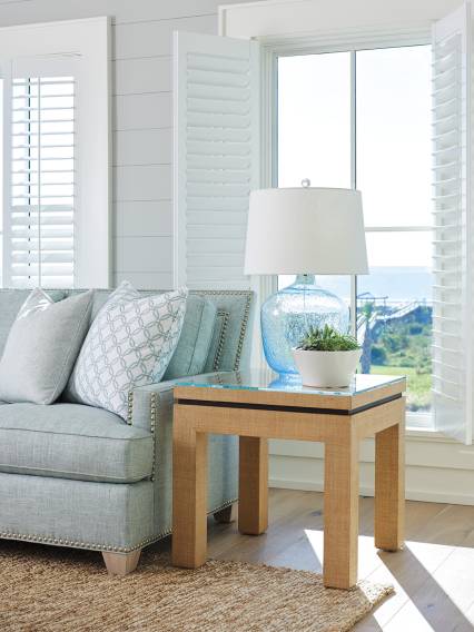 Harbor Raffia Lamp Table