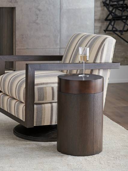 Black Diamond Round End Table