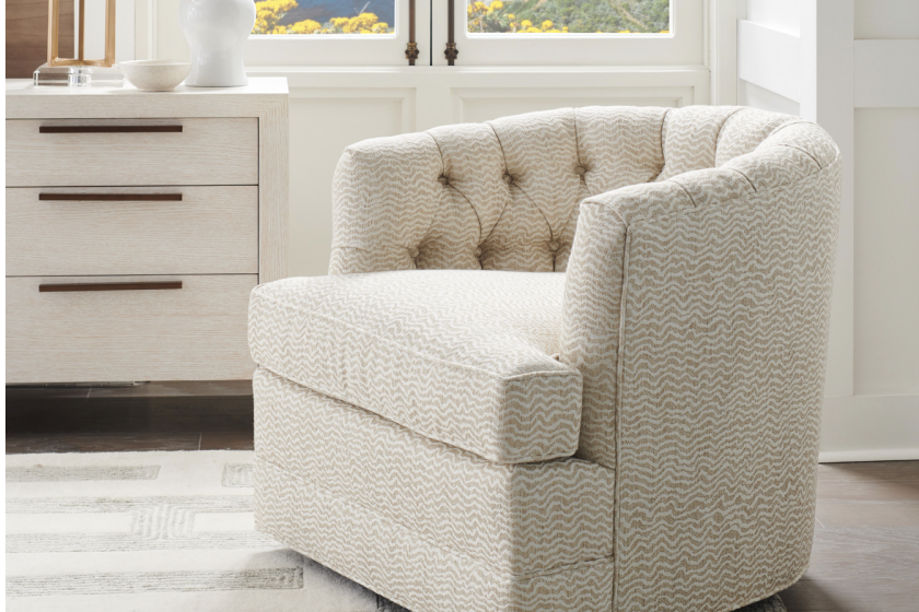 How to find the perfect Nancy Meyers Sofa or Chair