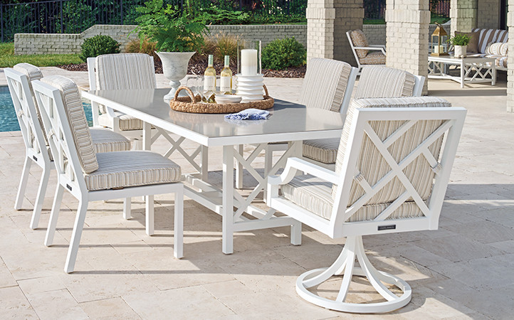 Island Classic outdoor dining room scene.